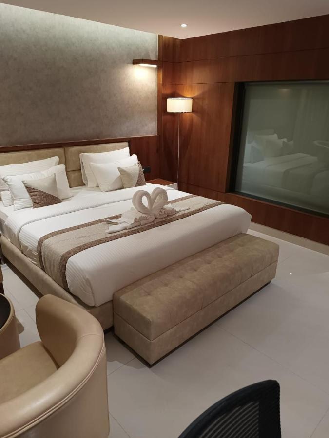 Royal Plaza Suites By Rak Rooms, Mangaluru Экстерьер фото