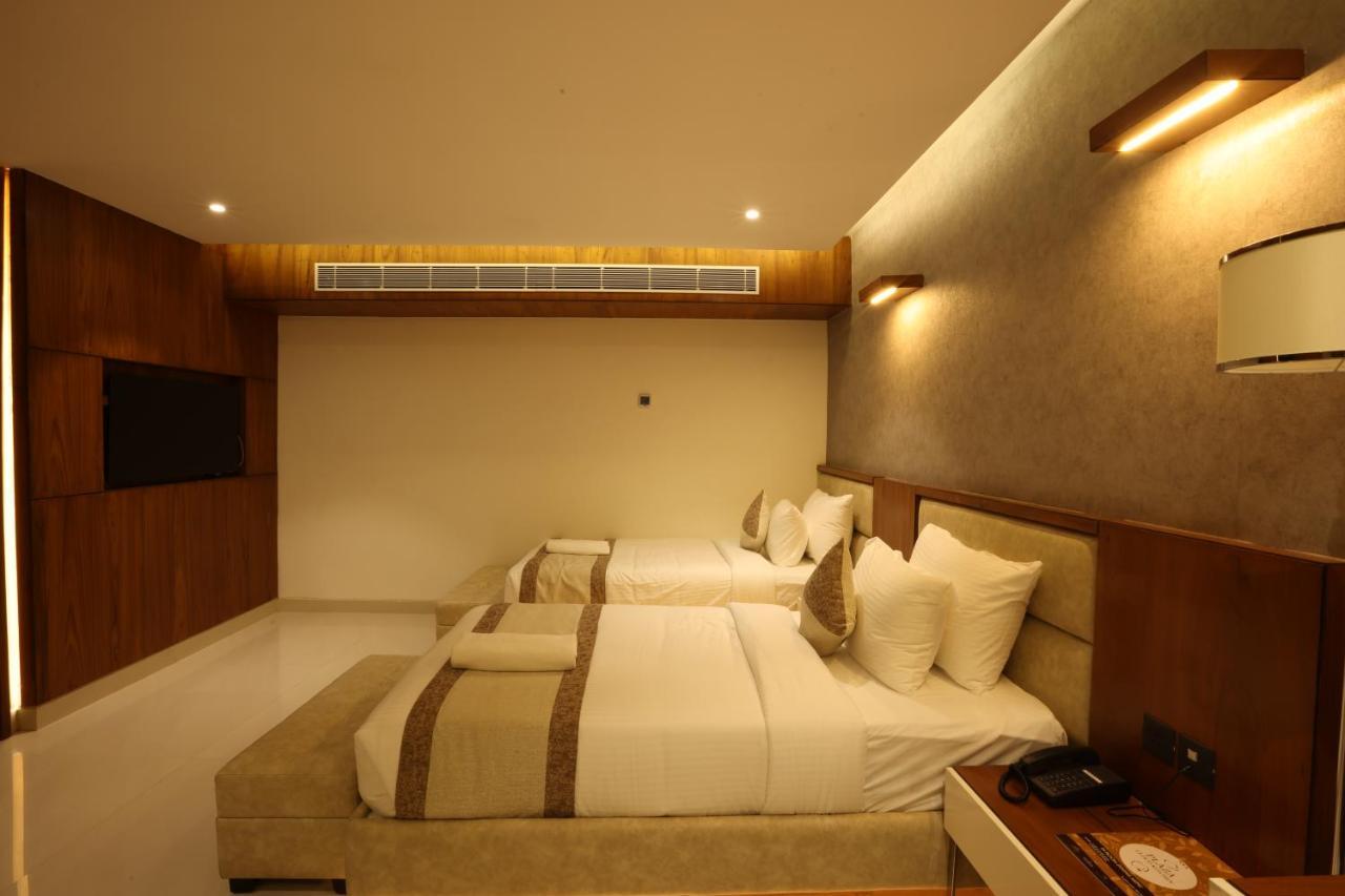Royal Plaza Suites By Rak Rooms, Mangaluru Экстерьер фото