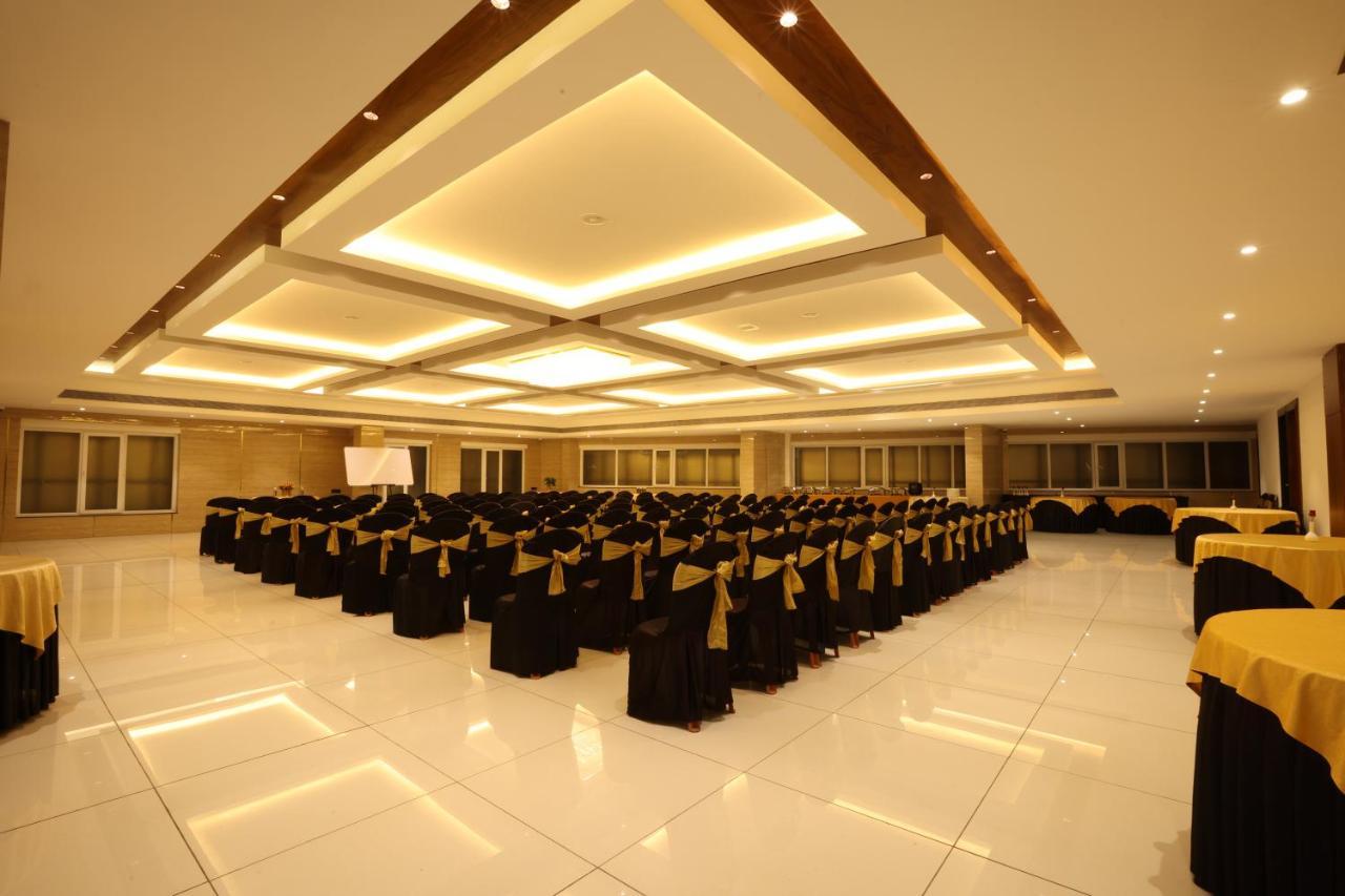 Royal Plaza Suites By Rak Rooms, Mangaluru Экстерьер фото