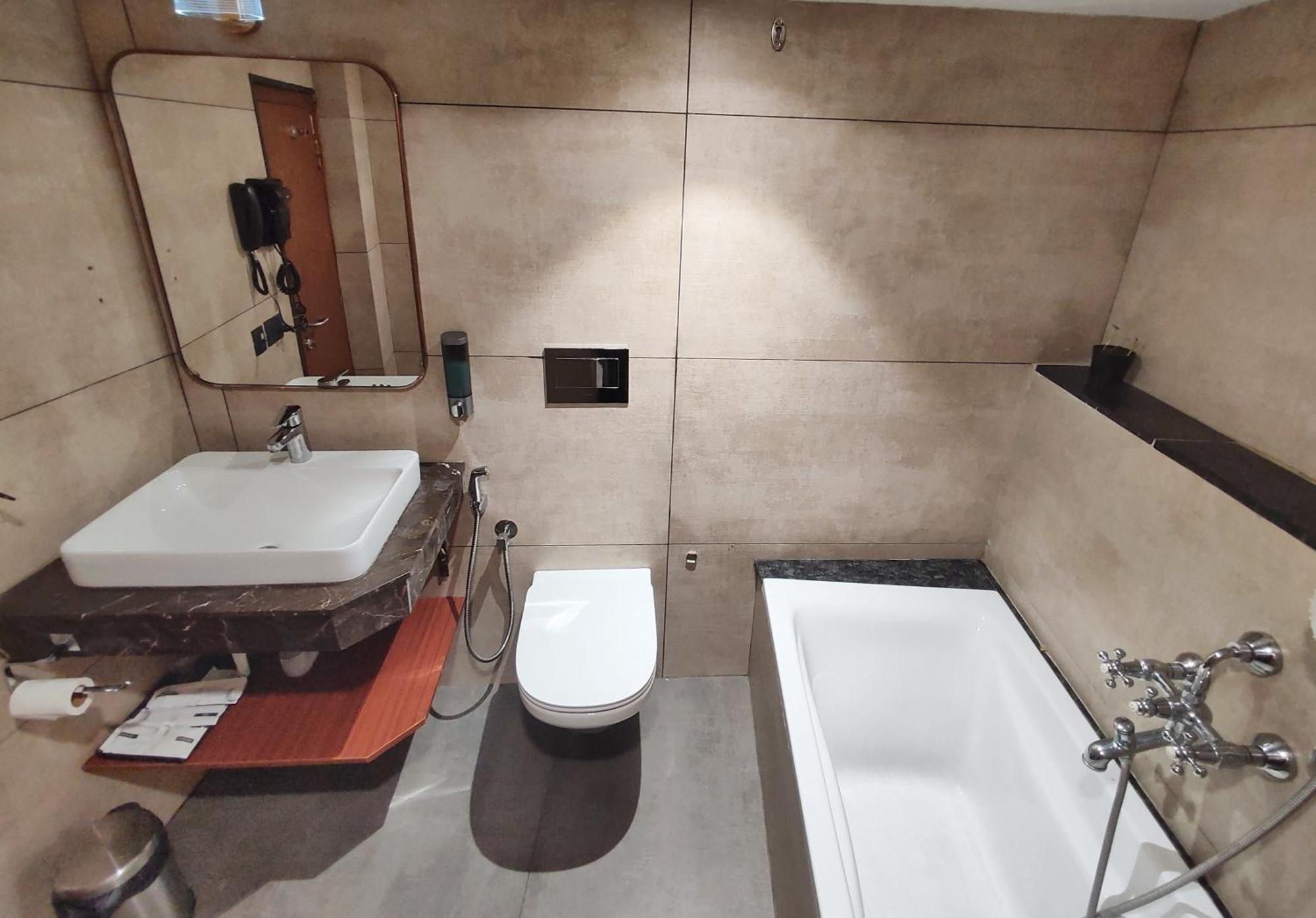 Royal Plaza Suites By Rak Rooms, Mangaluru Экстерьер фото